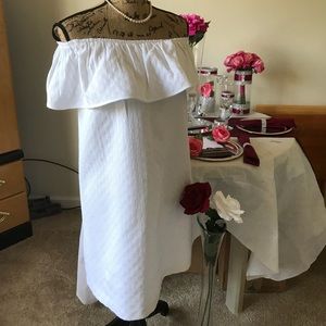 Pretty White Crown and Ivy summer dress